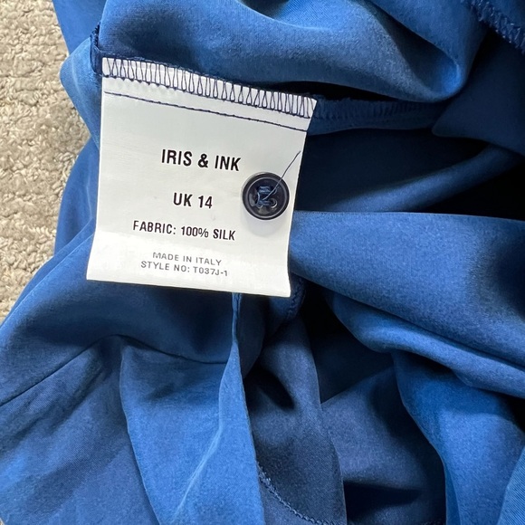 NWT Iris & Ink Silk Jumpsuit Blue Short Sleeve Button Front Coveralls Size 14 - Picture 6 of 9